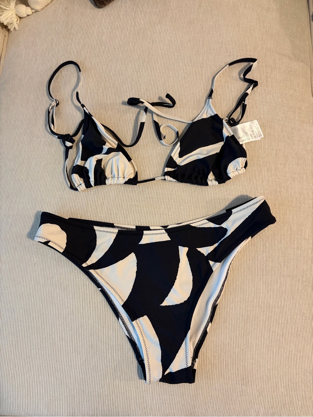 H&M Black and White Triangle Bikini Top